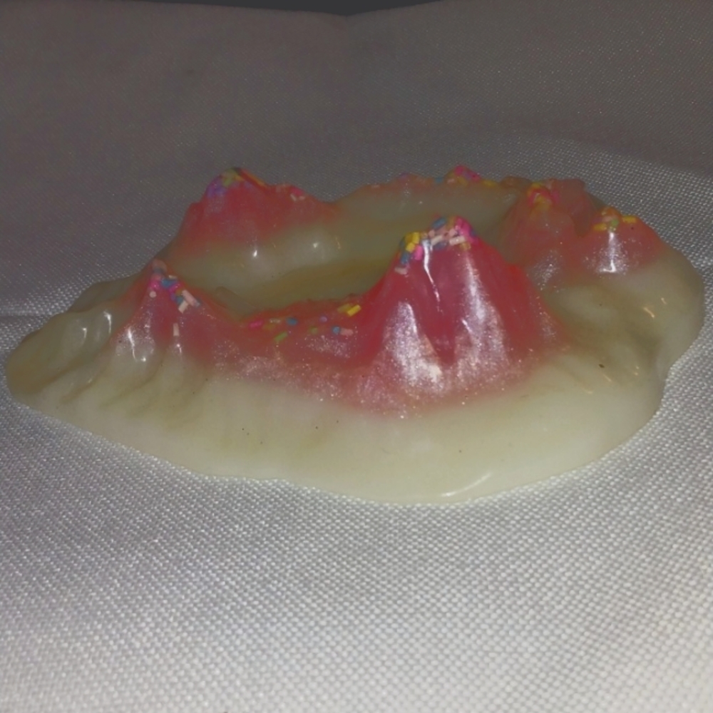 Donut inspired mountain ashtray